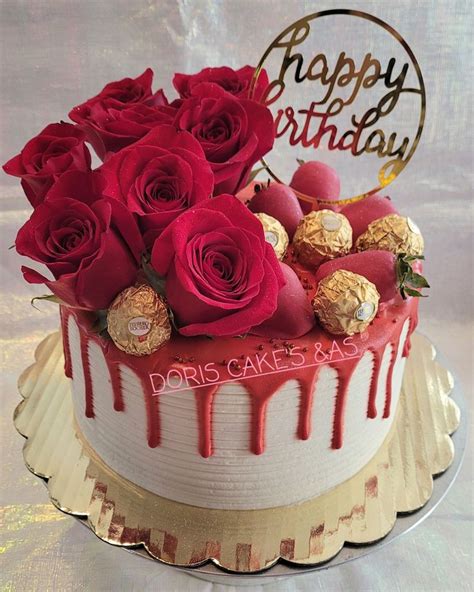 Pin By Emma Ushija On Cakes Womens Happy Birthday Flower Cake