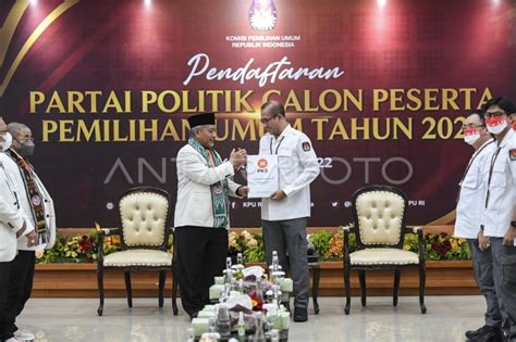 Partai Keadilan Sejahtera Daftar Ke Kpu Antara Foto