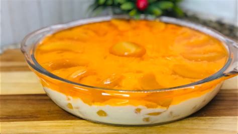 SOBREMESA GELADA DE PÊSSEGO DELICIOSO MANJAR PARA O NATAL