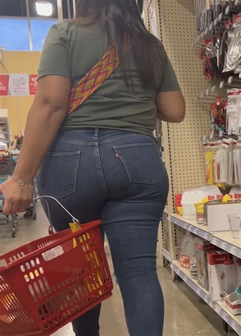 More Of Beautiful Milf Latina In Tight Jeans Tight Jeans Forum