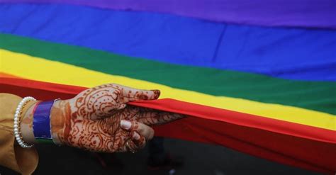 Fotos Parada Gay na Índia atrai centenas 15 07 2012 UOL Notícias