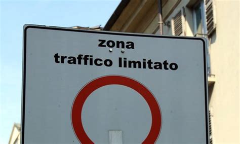 Prosegue La Sospensione Delle Limitazioni Dellarea ZTL Nel Centro Di