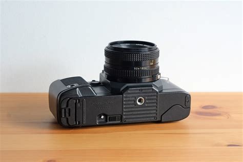 Canon T70 Film Camera & 50mm f/1.8 FD Lens - Buy Online at Shutteroo