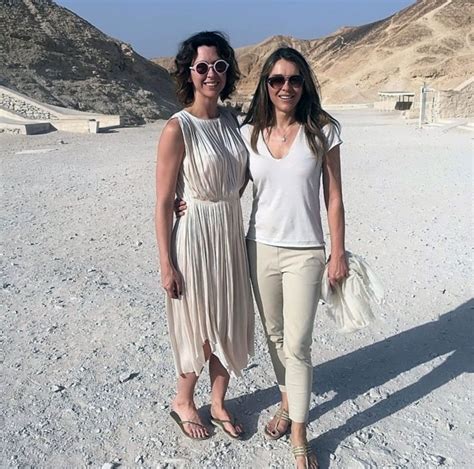 Elizabeth Hurley Nude And Sexy Photos Are Here Nude Leaked Diaries