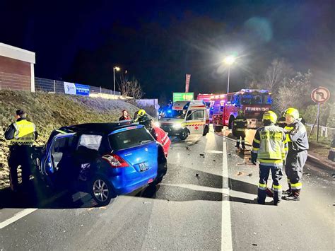 Verkehrsunfall B320 FF Liezen Stadt ONLINE