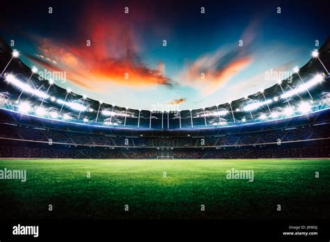 Empty football stadium night hi-res stock photography and images - Alamy