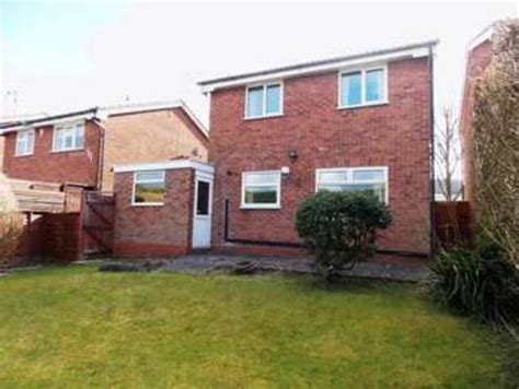 3 Bedroom Detached House For Sale In Staple Lodge Road Northfield