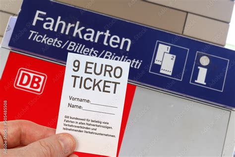 Euro Ticket Euro Ticket Mit Fahrkarten Automat Fotomontage In