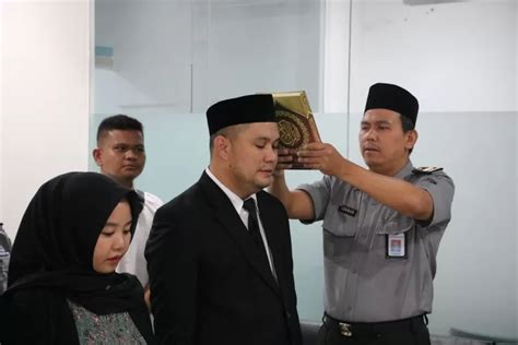 Pelantikan Notaris Pengganti Oleh Kepala Divisi Pelayanan Hukum Dan Ham