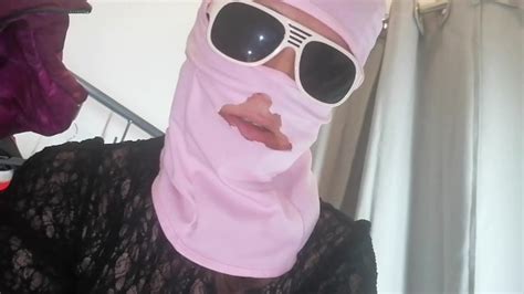 Latina 与大毛茸茸的奶子性感的黑发尝试紧身衣毛茸茸的屄大屁股大奶子 Pornhub