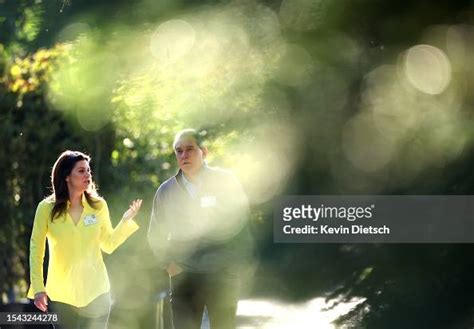 Erin Burnett Cnn News Anchor Walks With Her Husband David Rubulotta