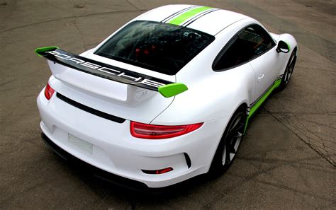 Fostlade Shows Artful Porsche 911 Gt3 Foil Wrap Design And Execution