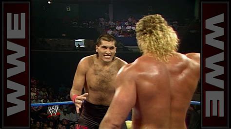 Andre The Giant Vs Giant Gonzalez