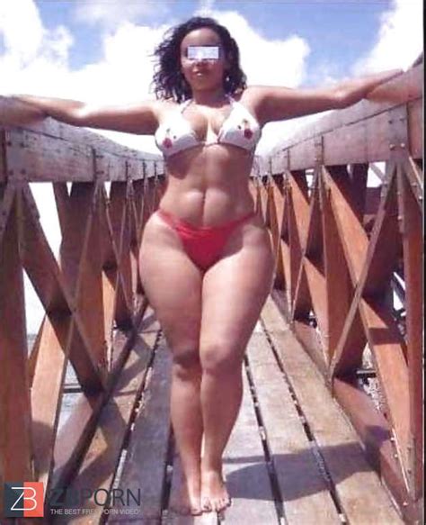 Bootylicious Massive Thighs Meaty Boobies Hefty Culos ZB Porn