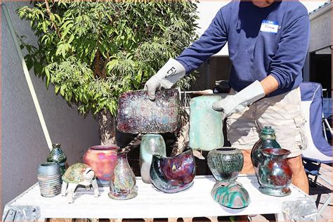 What Is Raku Pottery Detailed Overview With Tips