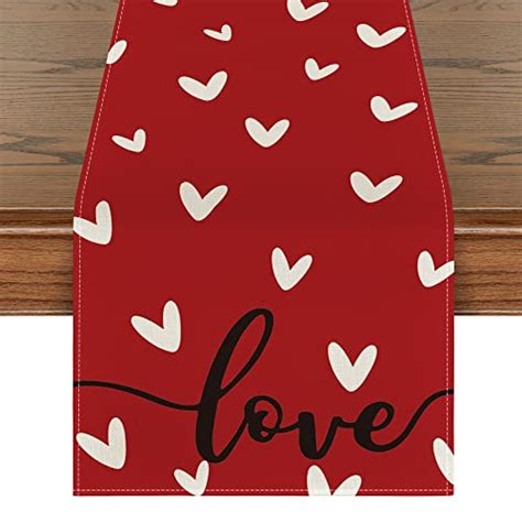 Best Valentines Day Table Runner