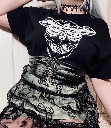 Moth Skull Tshirt Camisa De Polilla Calavera Polilla Camiseta