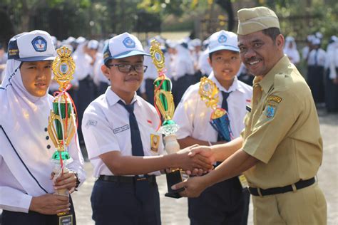 Smp Negeri 1 Salatiga Meraih Juara 1 Lomba Siswa Berprestasi Tingkat