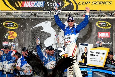 Kevin Harvick Puts Chevy In The Winners Circle At Bristol GM Authority