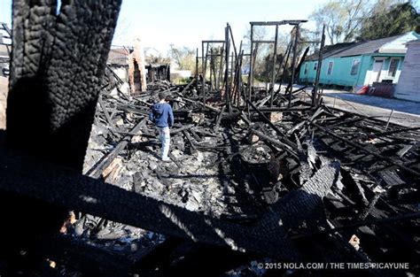 3 Alarm Fire In Treme Saturday Morning Destroys 2 Complexes Damages