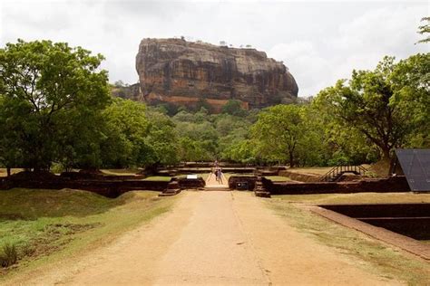 Private Day Tour From Kandy To Sigiriya And Dambulla Cave Temple