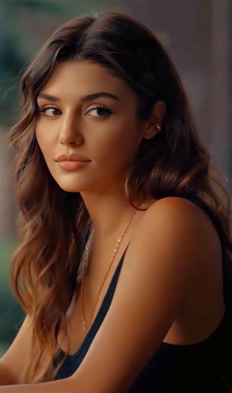 Hande Erçel Smukke Kvinder Kvinder Mennesker