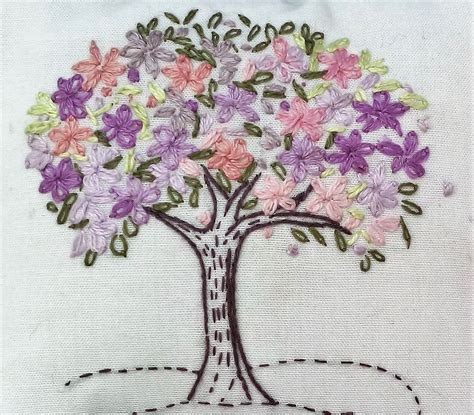 Pin De Donna Harris En Embroidery Trees Flores Bordadas Bordado