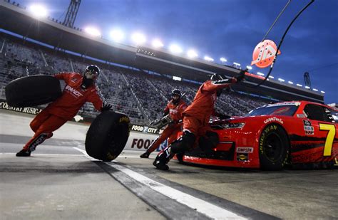 At Track Photos Bristol Motor Speedway Fall 2020 Nascar