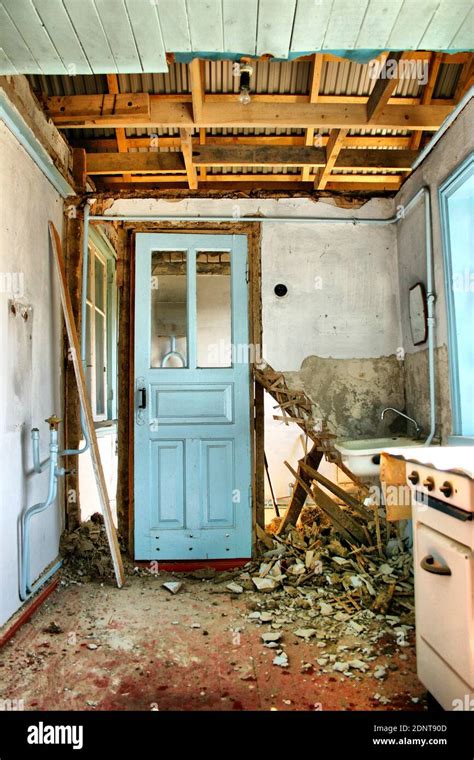 Destroyed Room Hi Res Stock Photography And Images Alamy