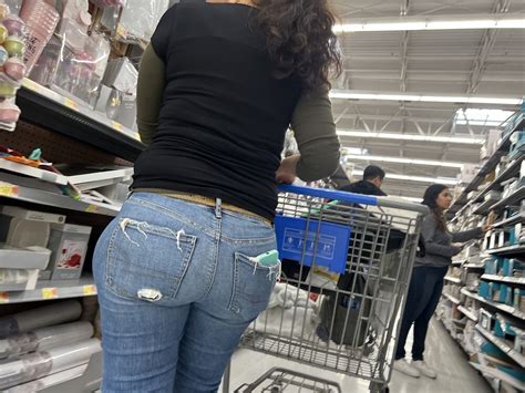 Thick Ass Mexican Walmart Milf Tight Jeans Forum