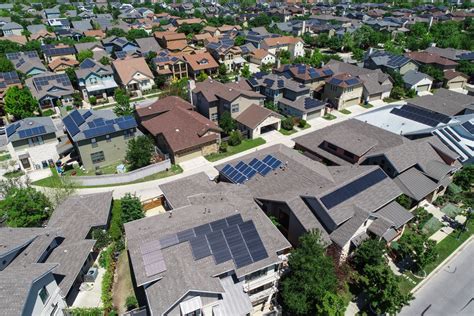 The visual impact of Solar Panels on neighborhood roofs