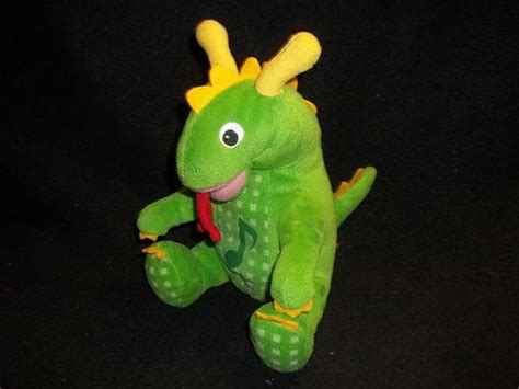 Baby Einstein Musical Dragon Toy Green Yellow | kidsheaveninlisle