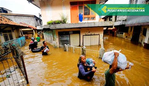 Penanggulangan Penyakit Pasca Bencana Banjir