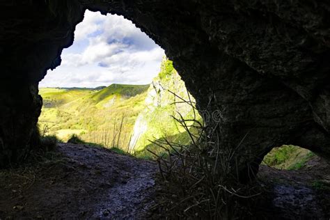 Blinding Light Entering Thor S Cave In Wetton Staffordshire Stock