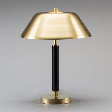 Minimalist Metal Gold Table Lamp | Lamp, Table lamp, Brass table lamps