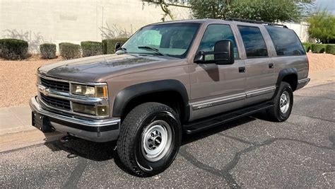 1998 Chevrolet Suburban 2500 Vin 1gngk26r0wj340141 Classiccom