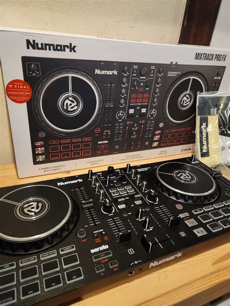 最終決算 Pro Numark IINumark Mixtrack Pro 製品情報Mixtrack FX ヌマーク ミックストラックプロ