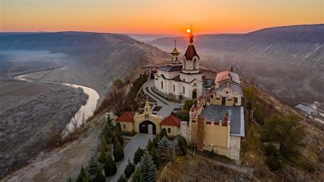 Höhlenkloster von Butuceni im Orhei National Park Moldawien HOME of