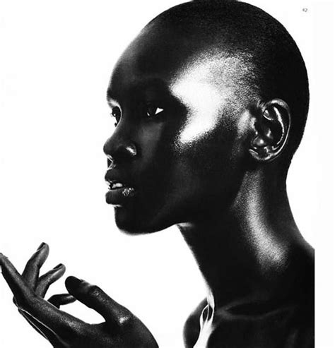 Épinglé Sur Alek Wek