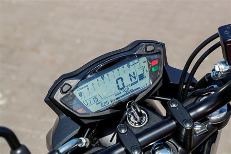 Superventas Naked De Media Cilindrada