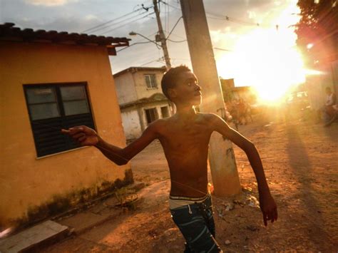 Wm In Brasilien Fotoprojekt Mit Favela Kindern In Rio De Janeiro Der