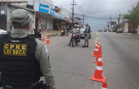 Motociclista B Bado Flagrado Transportando Filho De Anos Em Natal