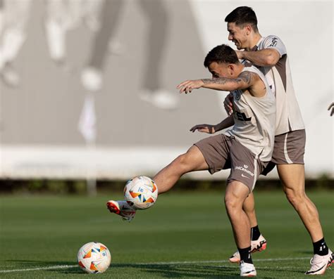 Veja Fotos Do Ltimo Treino Do Corinthians Antes De Jogo Contra O Rb