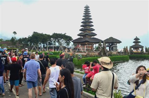 WISATA PURA ULUN DANU ANTARA Foto