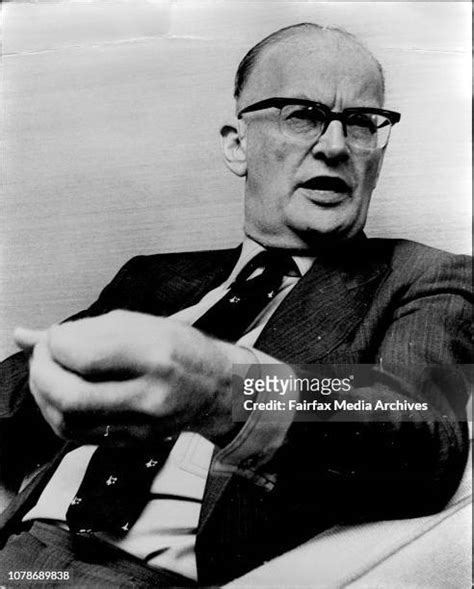 Arthur Clarke Photos And Premium High Res Pictures Getty Images