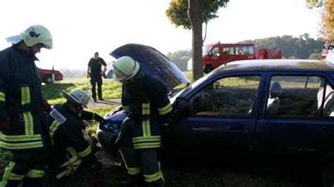 Frau Bei Unfall Auf B Nahe Northeim Verletzt