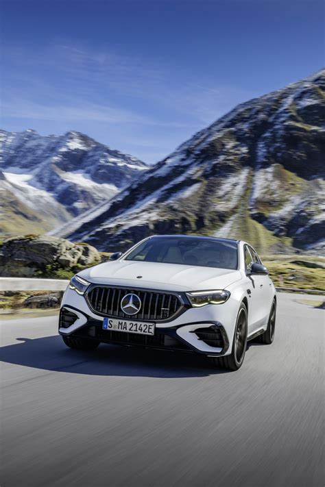 Pixel Artist Redesigns 2025 Mercedes-AMG E 53 Hybrid, Looks Much Better