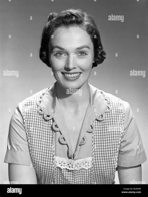 Vintage Smiling Woman Hi Res Stock Photography And Images Alamy