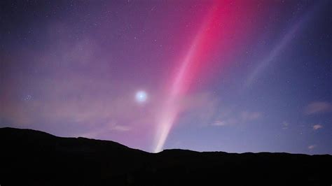 Los Cielos De Europa Se Han Llenado De Auroras Boreales Rojizas Esta