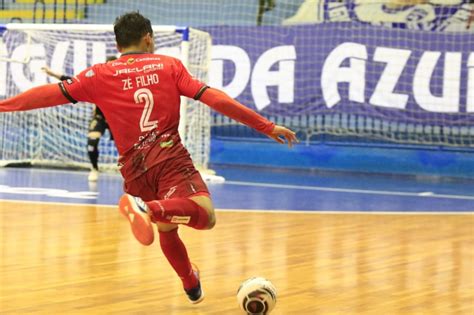 De virada Esporte Futuro vence o Foz Cataratas e assume a liderança do